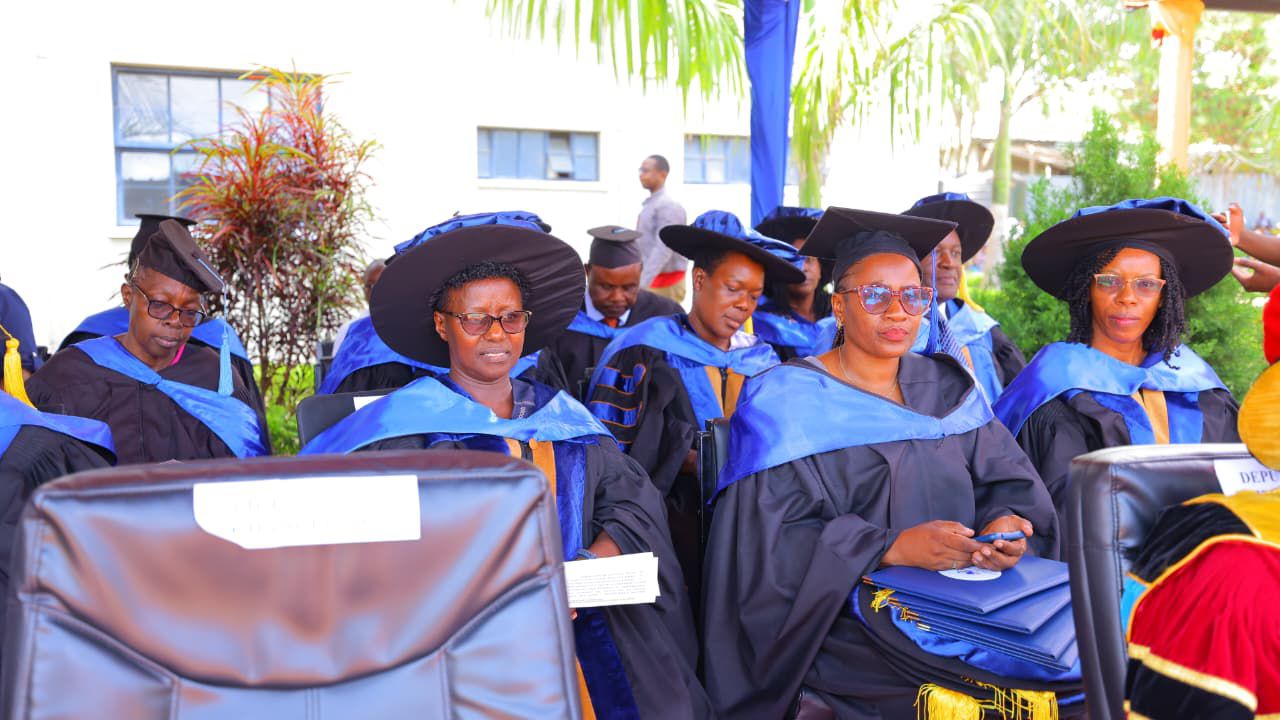 2025 GRADUATION CEREMONY - Photo 15