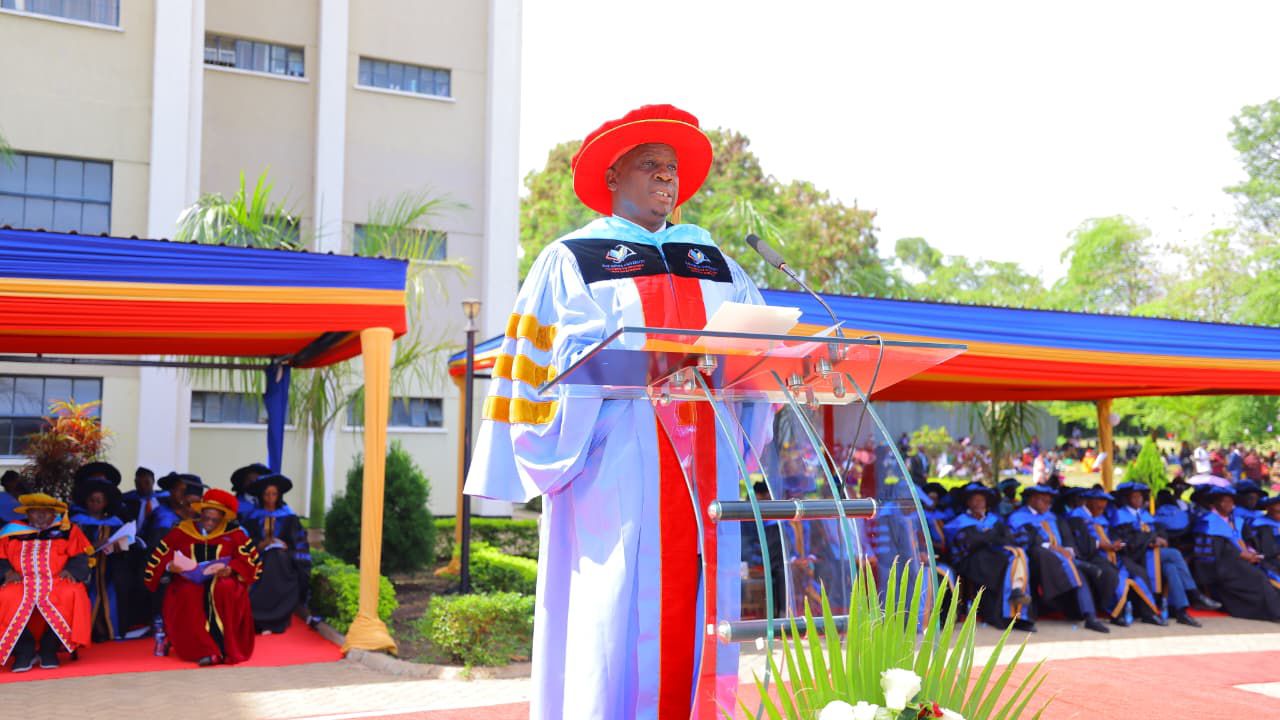 2025 GRADUATION CEREMONY - Photo 20